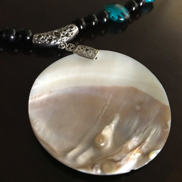 STATEMENT NECKLACE - Reduced!! - Picture 4 of 5